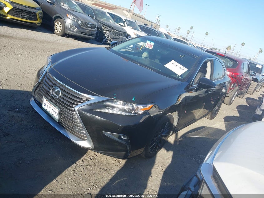 2016 Lexus Es 350, Левый зад, IAAI, VIN 58ABK1GG1GU010829 — фото 2