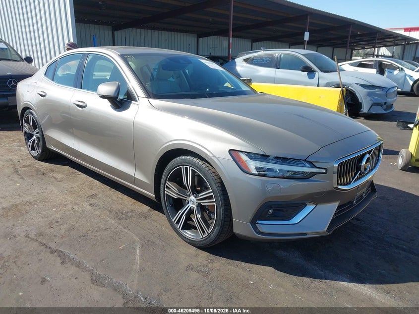 Vin: 7jra22tl4kg000949, lot: 46709407, volvo s60 t6 inscription 2019 img_1