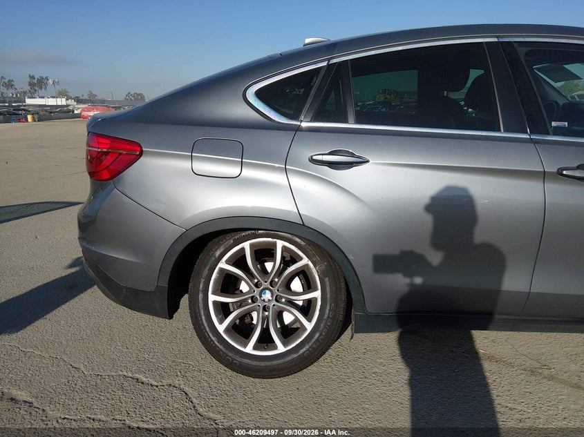 BMW X6 - zdjęcie 14