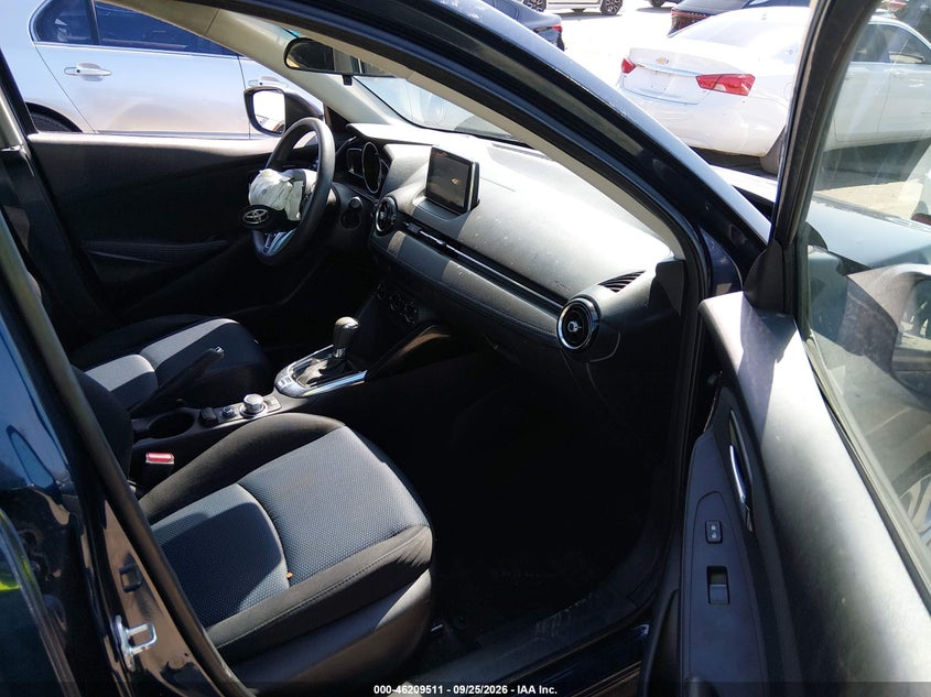 Фото 5 - TOYOTA YARIS IA