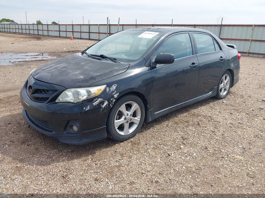 Vin: 2t1bu4eexcc775652, lot: 46709437, toyota corolla s 20122