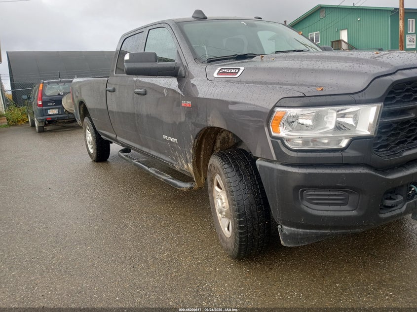 Vin: 3c6ur5hj4lg236806, lot: 46709529, ram 2500 tradesman  4x4 8' box 2020 img_1
