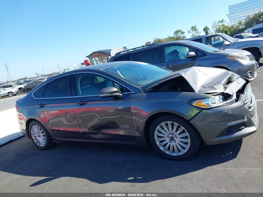 2016 FORD FUSION ENERGI SE LUXURY · Фото 13