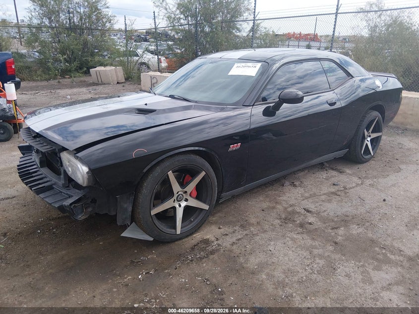 2012 DODGE CHALLENGER SRT8 392 · Фото 2