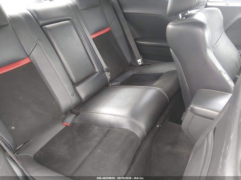 2012 DODGE CHALLENGER SRT8 392 · Фото 8