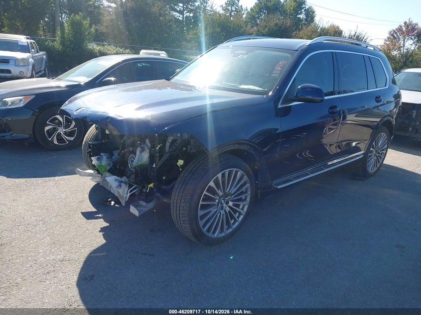 BMW X7 - zdjęcie 2