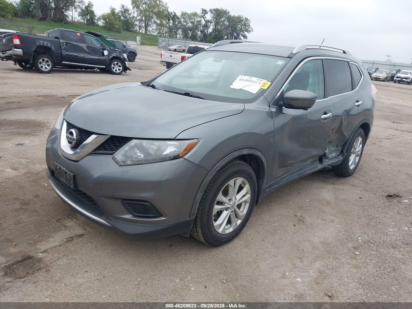 2016 Nissan Rogue S/Sl/Sv, Left Side, IAAI, VIN 5N1AT2MN1GC764120 — photo 2