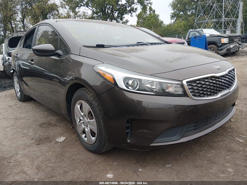 Vin: 3kpfl4a72he090405, lot: 46709989, kia forte lx 2017 img_1