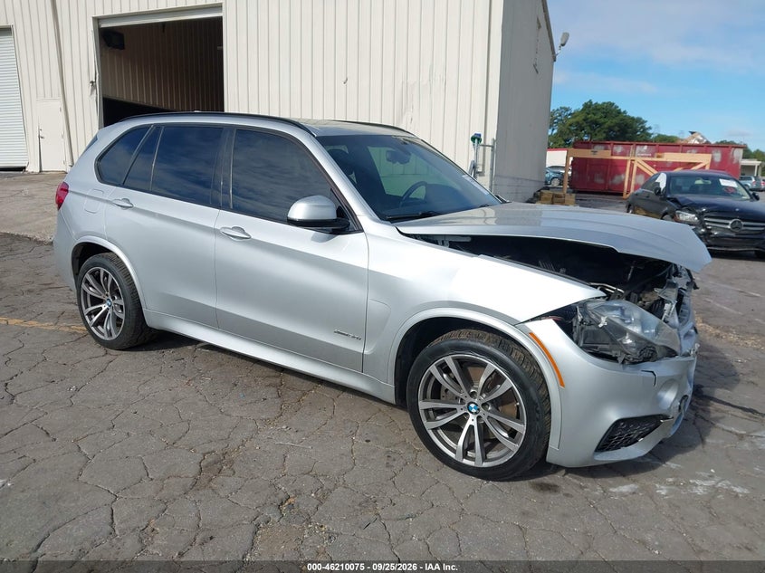 Vin: 5uxkr6c58g0j83049, lot: 46709998, bmw x5 xdrive50i 2016 img_1