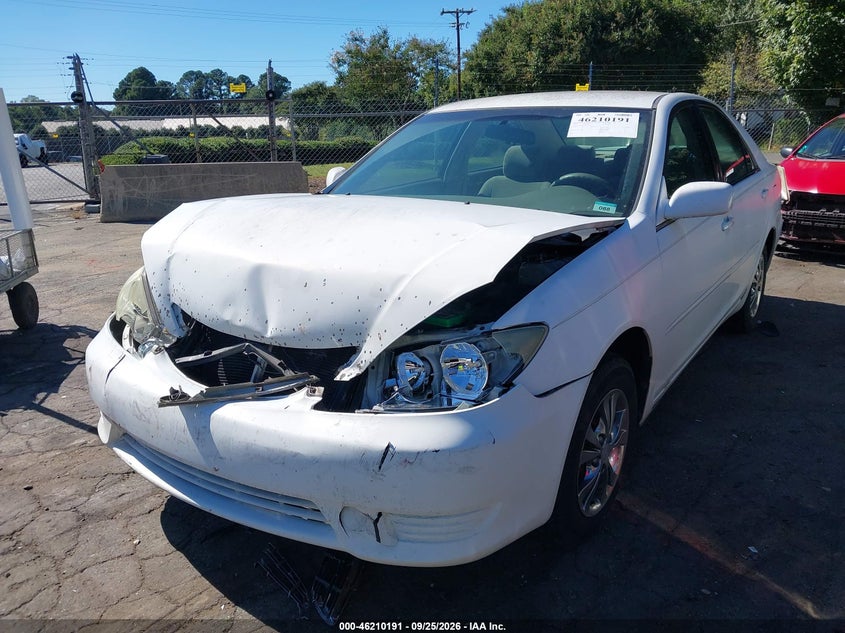 2005 Toyota Camry, Удар спереду, IAAI, VIN 4T1BE32K45U003313 — фото 2
