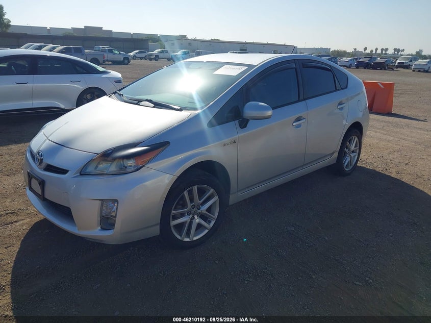 Vin: jtdkn3du2b1402902, lot: 46710115, toyota prius three 20112
