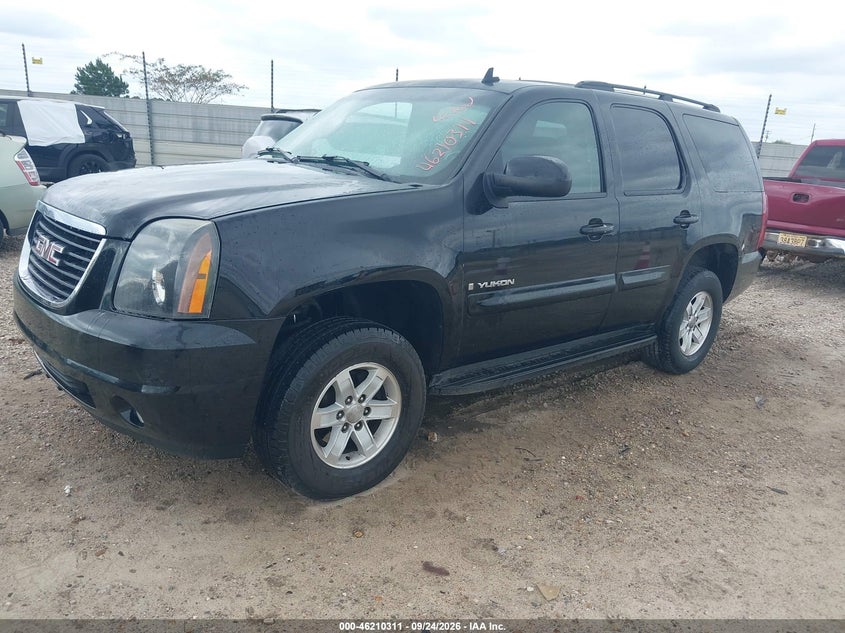 2008 GMC Yukon Sle, Normal Wear & Tear, IAAI, VIN 1GKFC13C28R180834 — photo 2
