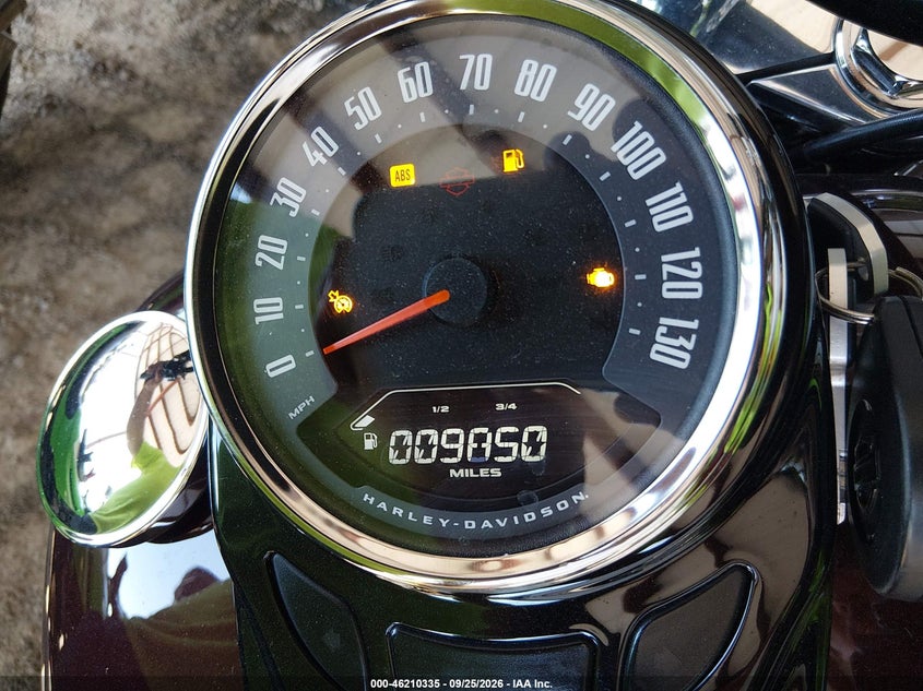HARLEY-DAVIDSON FLHCS 2021