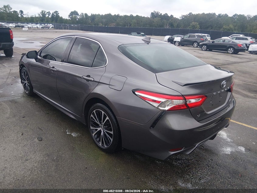 Vin: 4t1g11ak3lu902121, lot: 46710311, toyota camry se 20203