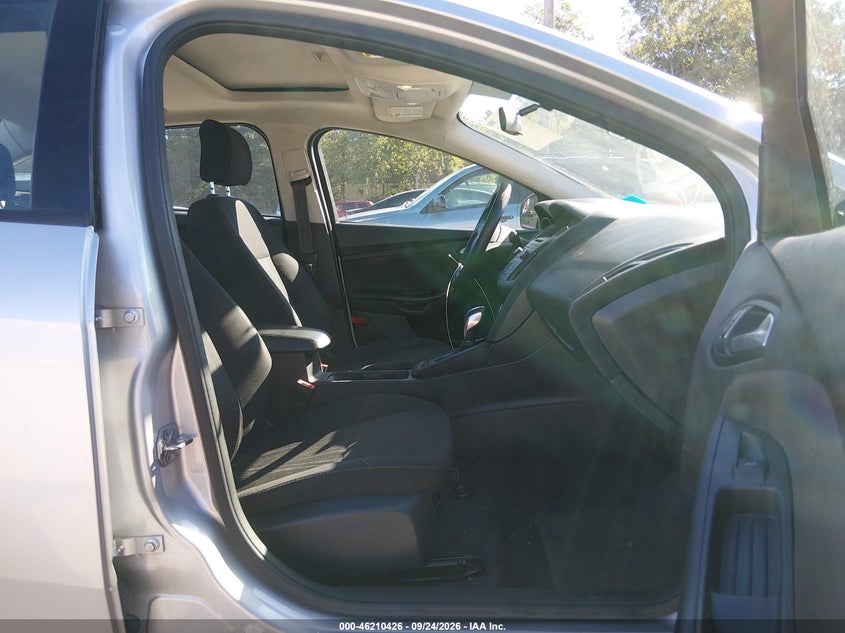 FORD FOCUS 2015 VIN 1FADP3F29FL316324