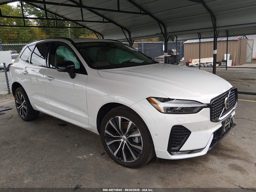 2024 VOLVO XC60 B5 ULTIMATE DARK THEME