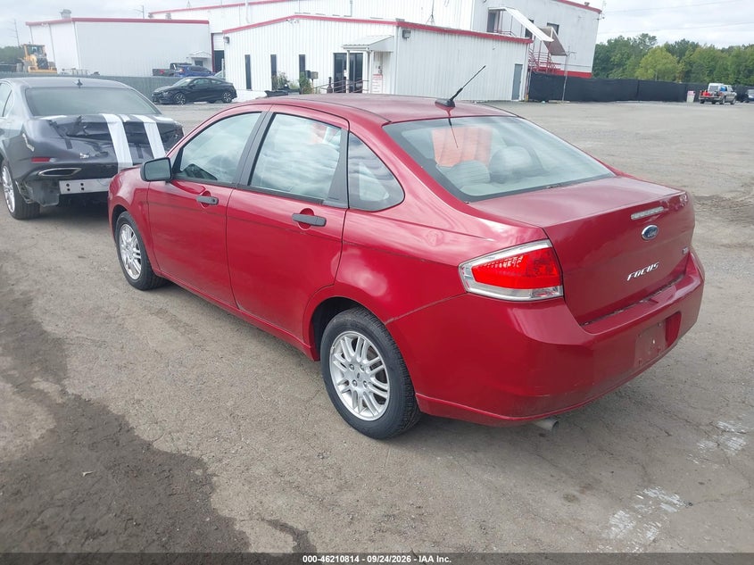 Vin: 1fahp3fn6bw119194, lot: 46710737, ford focus se 20113