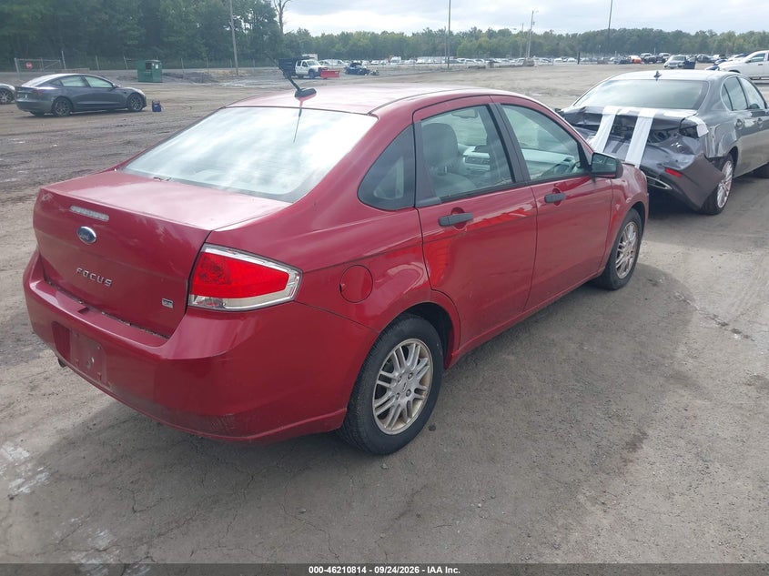 Vin: 1fahp3fn6bw119194, lot: 46710737, ford focus se 20114