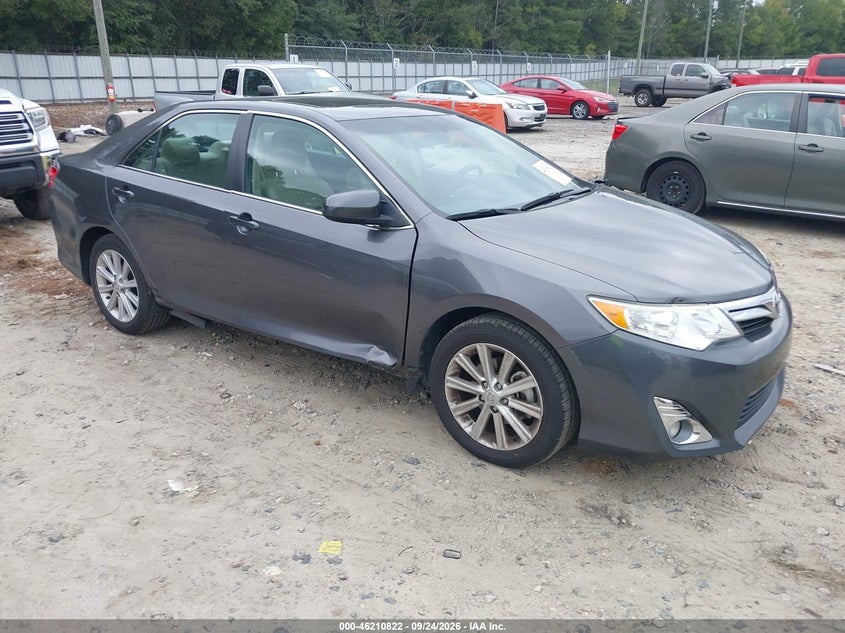 Vin: 4t1bf1fk1eu792631, lot: 46710745, toyota camry xle 2014 img_1