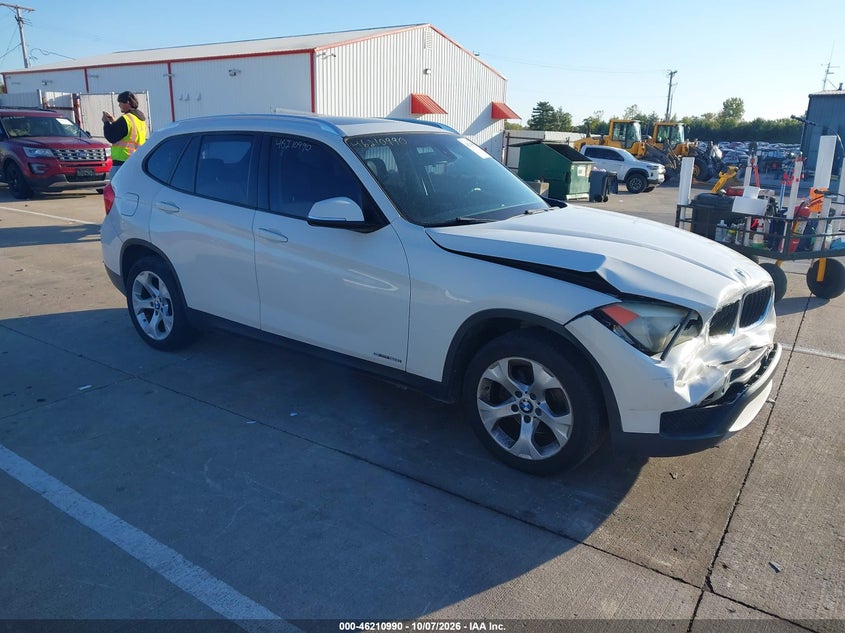 Vin: wbavm1c5xdvw43940, lot: 46710913, bmw x1 sdrive28i 2013 img_1