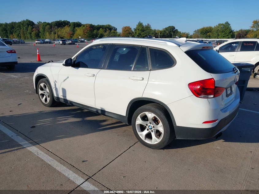 Vin: wbavm1c5xdvw43940, lot: 46710913, bmw x1 sdrive28i 20133