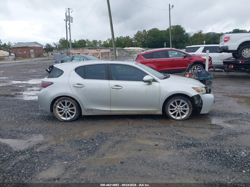 2012 LEXUS CT 200H PREMIUM · Фото 13