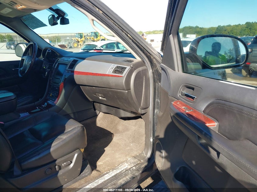 CADILLAC ESCALADE ESV 2008 VIN 1GYFK66848R233255