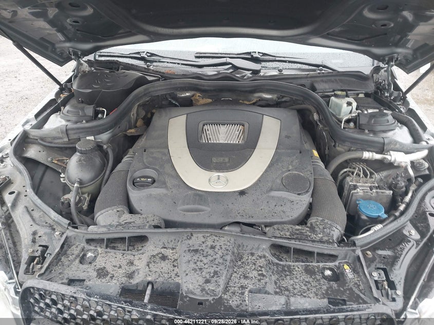 2010 MERCEDES-BENZ E 550 4MATIC · Фото 10