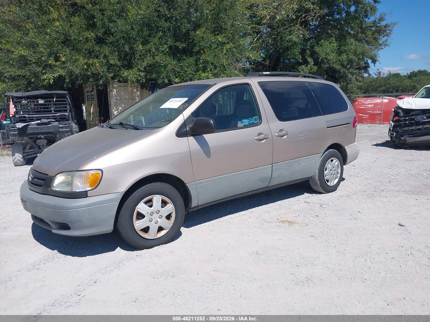 2003 Toyota Sienna, Звичайний знос, IAAI, VIN 4T3ZF19C03U554065 — фото 2