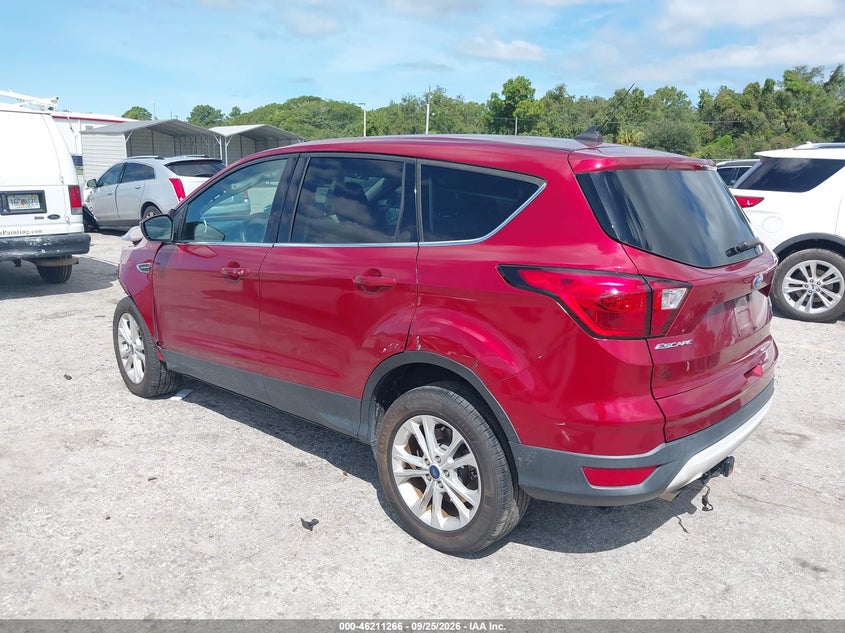 Vin: 1fmcu0gd2kub95861, lot: 46711190, ford escape se 20193