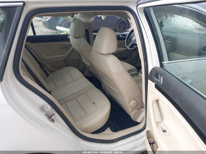VOLKSWAGEN JETTA SPORTWAGEN 2013 VIN 3VWPP7AJ7DM640359
