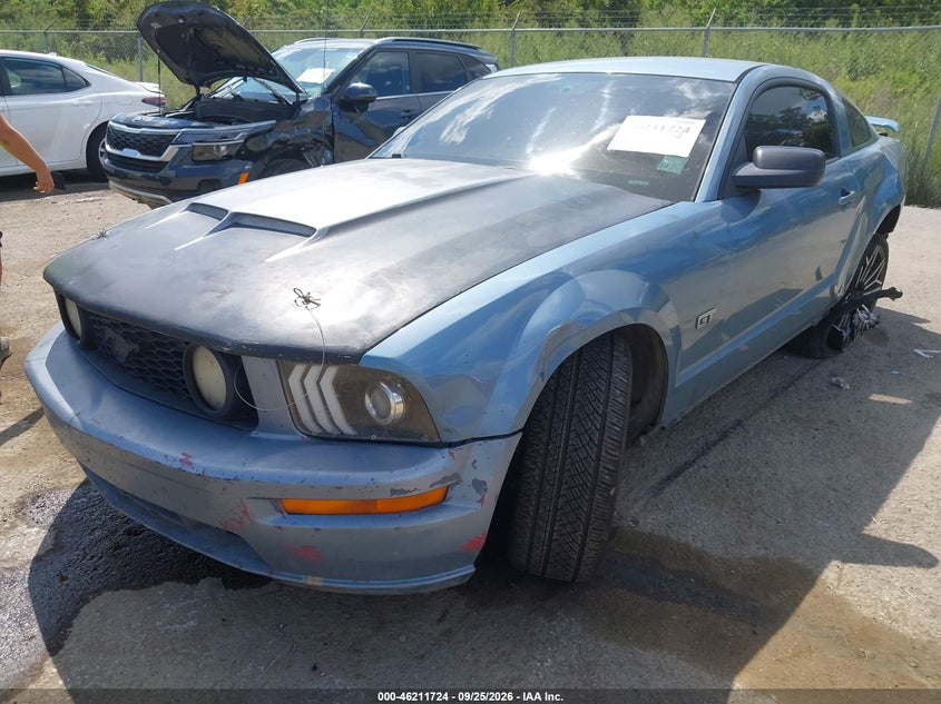 2006 Ford Mustang Gt, Левый зад, IAAI, VIN 1ZVFT82H165117100 — фото 2