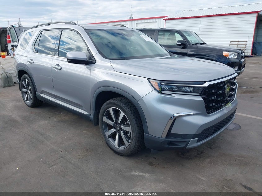 Vin: 5fnyg1h74pb021371, lot: 46711654, honda pilot awd touring 20231