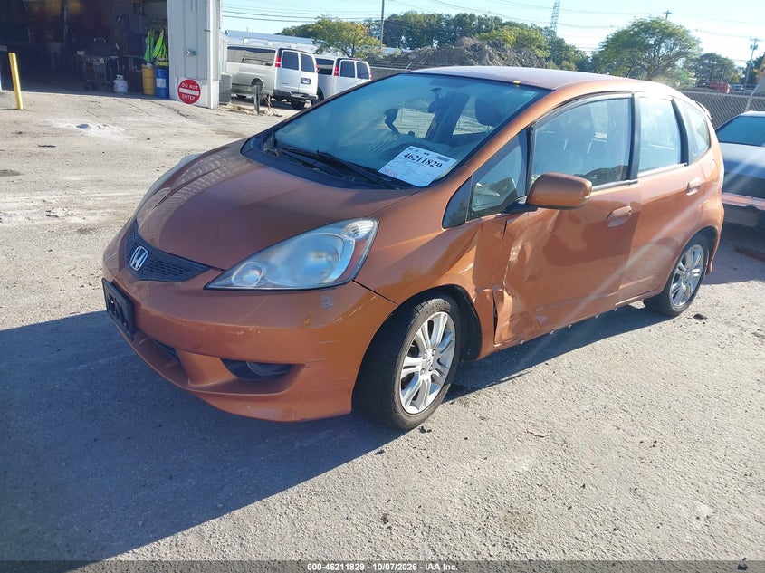 Vin: jhmge8g49as027337, lot: 46711752, honda fit sport 20102