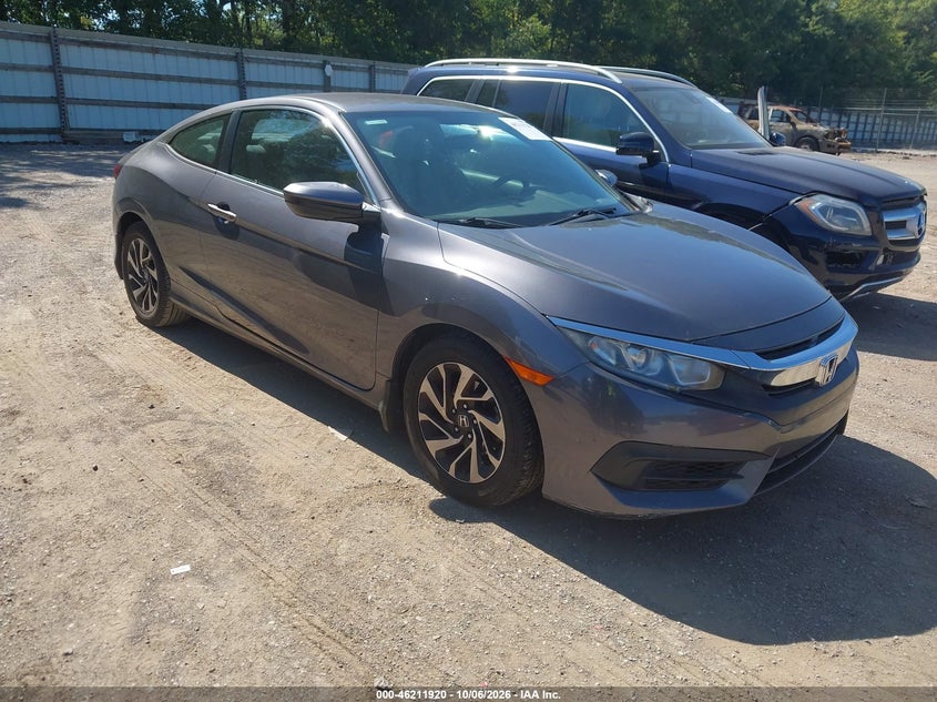 Vin: 2hgfc4b5xhh307007, lot: 46711843, honda civic lx 20171