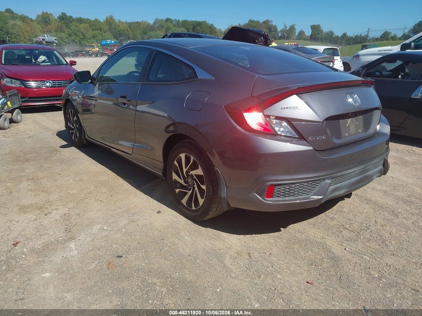Vin: 2hgfc4b5xhh307007, lot: 46711843, honda civic lx 20173