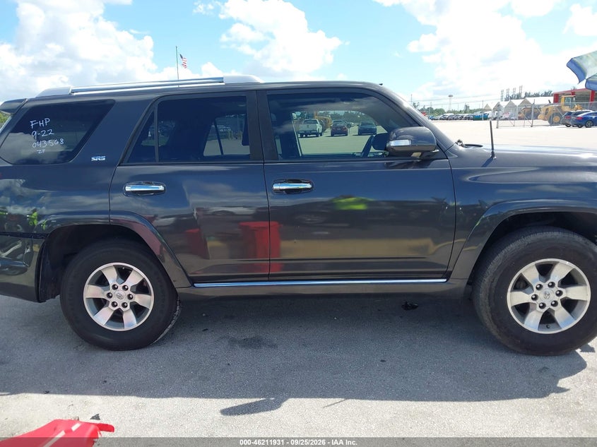 2012 TOYOTA 4RUNNER SR5 · Фото 14