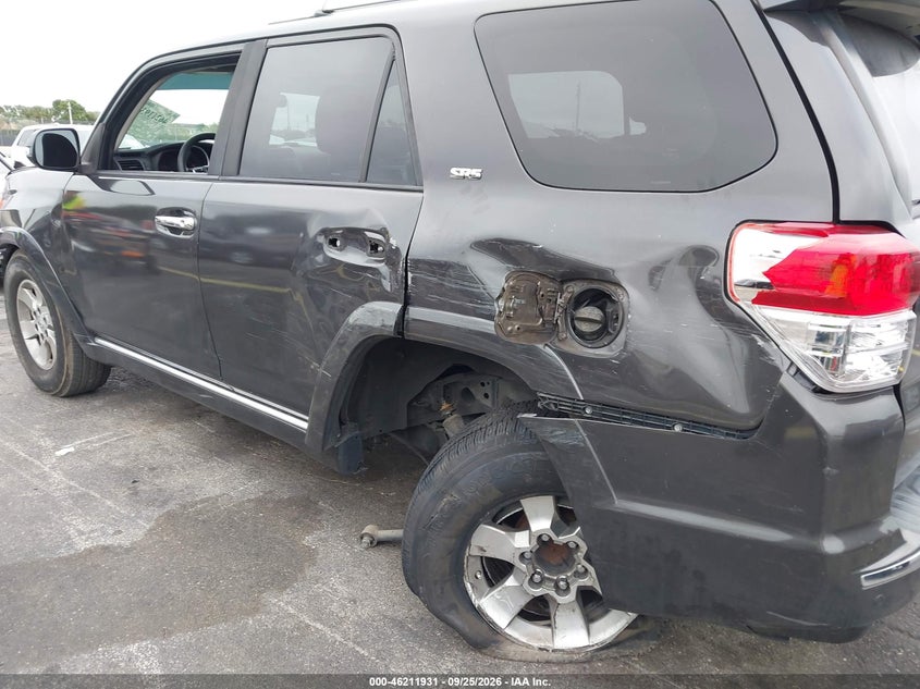 2012 TOYOTA 4RUNNER SR5 · Фото 19