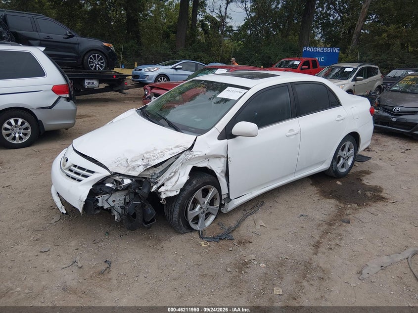 Vin: 2t1bu4ee9dc017223, lot: 46711873, toyota corolla le 20132