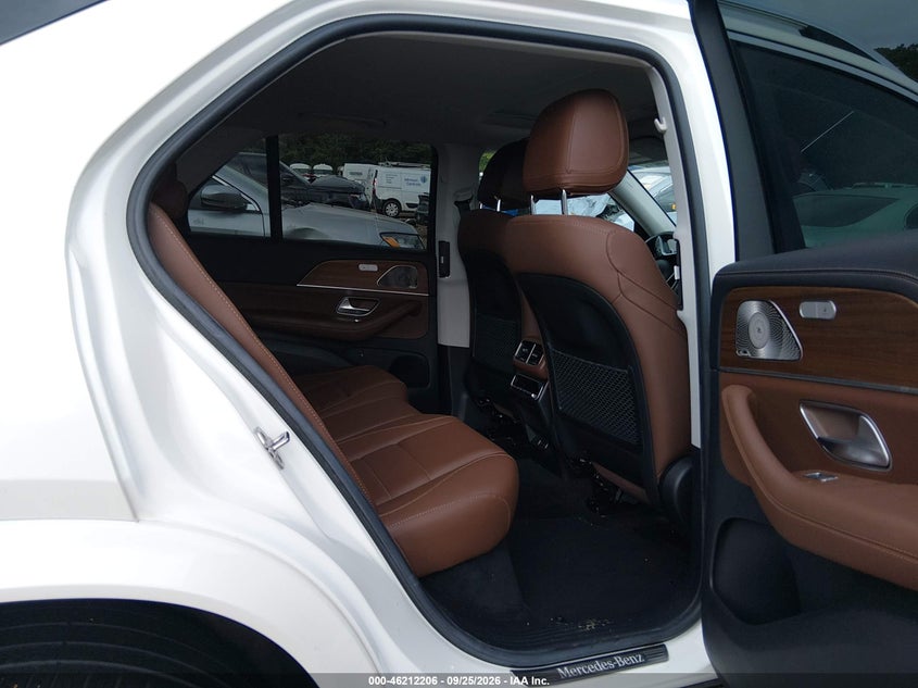 MERCEDES-BENZ GLE 350 - zdjęcie 8
