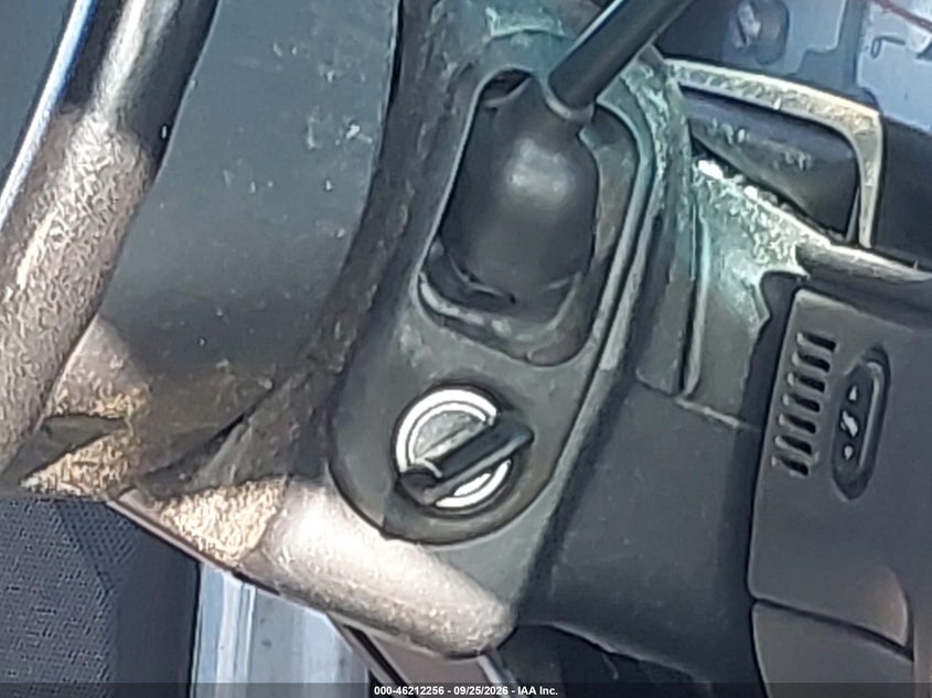 MERCURY MOUNTAINEER 2002 VIN 4M2ZU66E22UJ29106