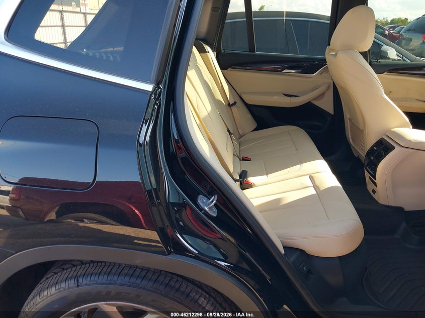 BMW X3 - zdjęcie 8