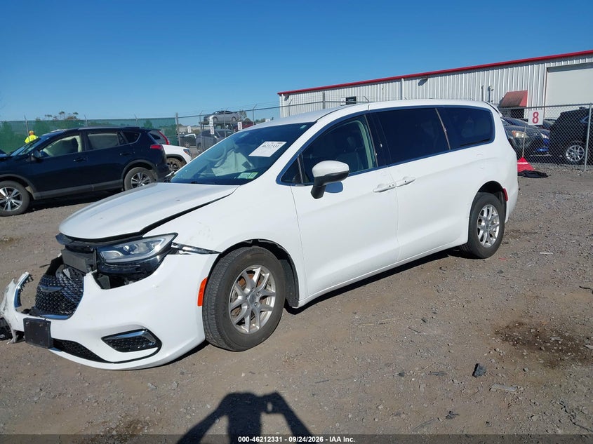Vin: 2c4rc1bg6pr500677, lot: 46712254, chrysler pacifica touring l 20232