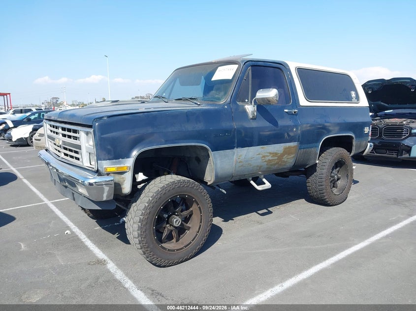 1988 Chevrolet Blazer V10, Left Rear, IAAI, VIN 1GNEV18K5JF189205 — photo 2