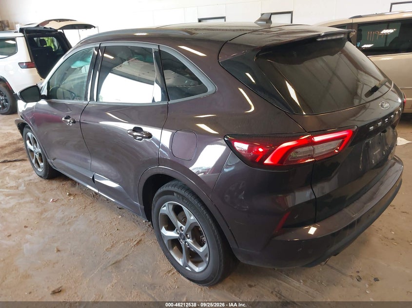 Vin: 1fmcu9mn3pub29747, lot: 46712461, ford escape st-line 20233