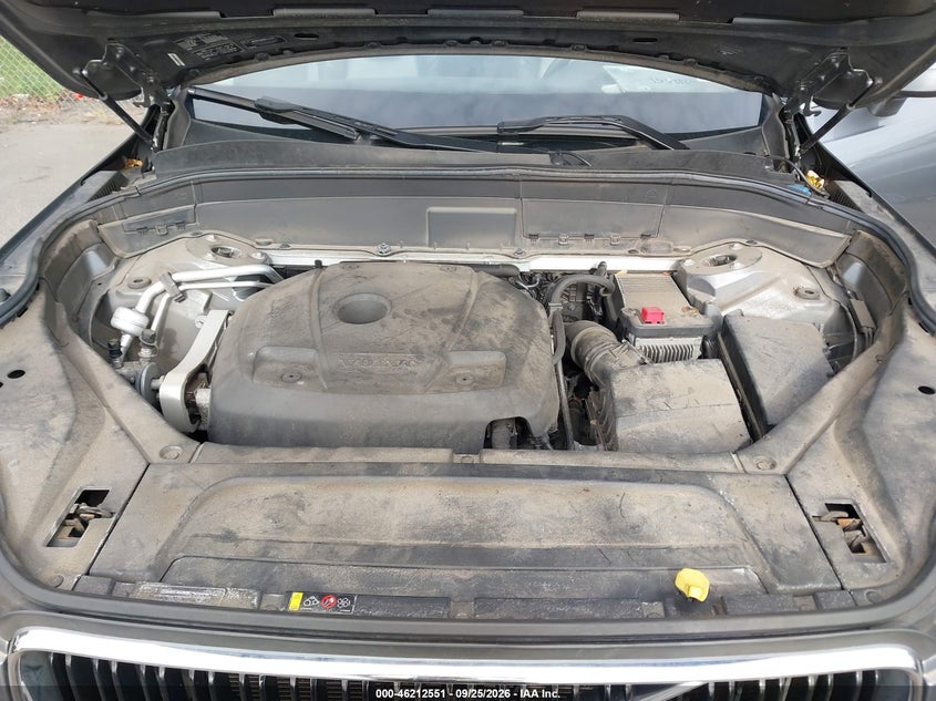 VOLVO XC90 - zdjęcie 10