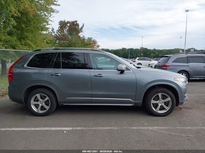 VOLVO XC90 - zdjęcie 13