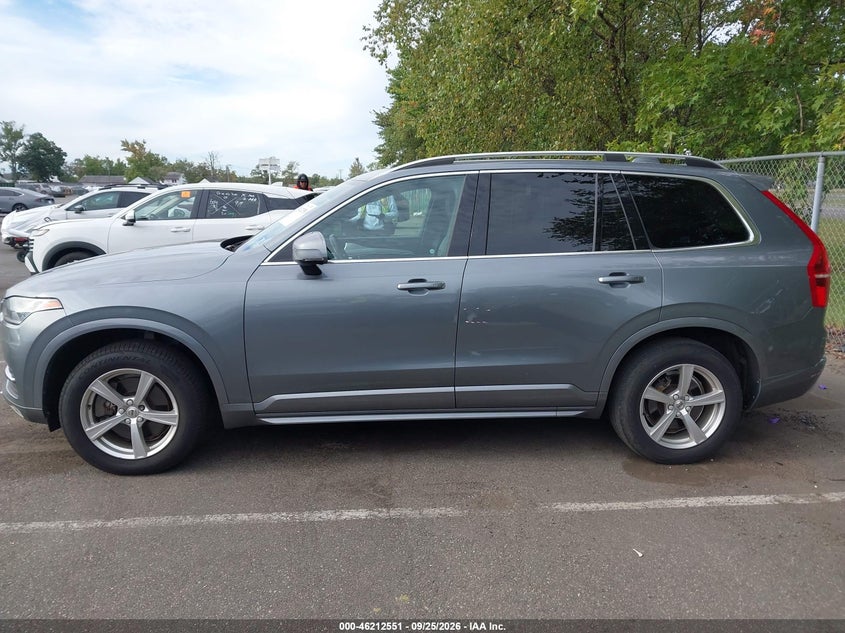 VOLVO XC90 - zdjęcie 14