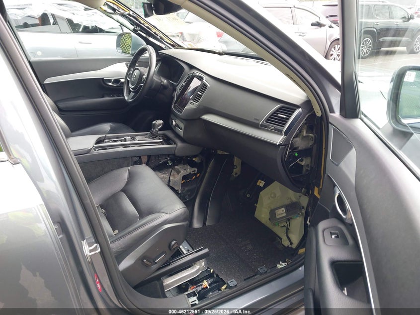 VOLVO XC90 - zdjęcie 5