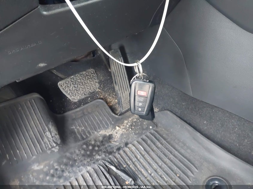 TOYOTA RAV4 - zdjęcie 11